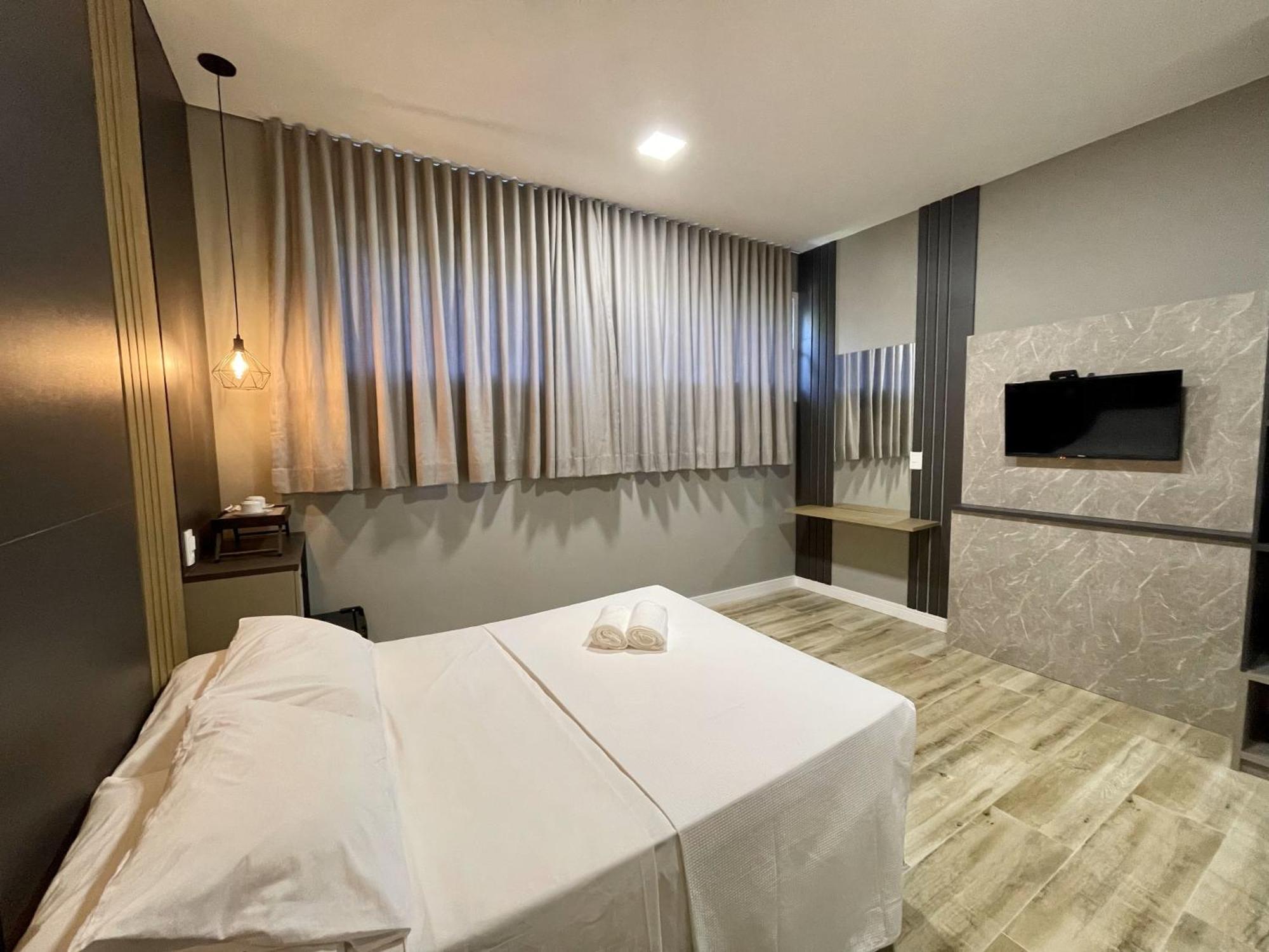 Eleganz Suites Exclusive Centro 格拉玛多 外观 照片
