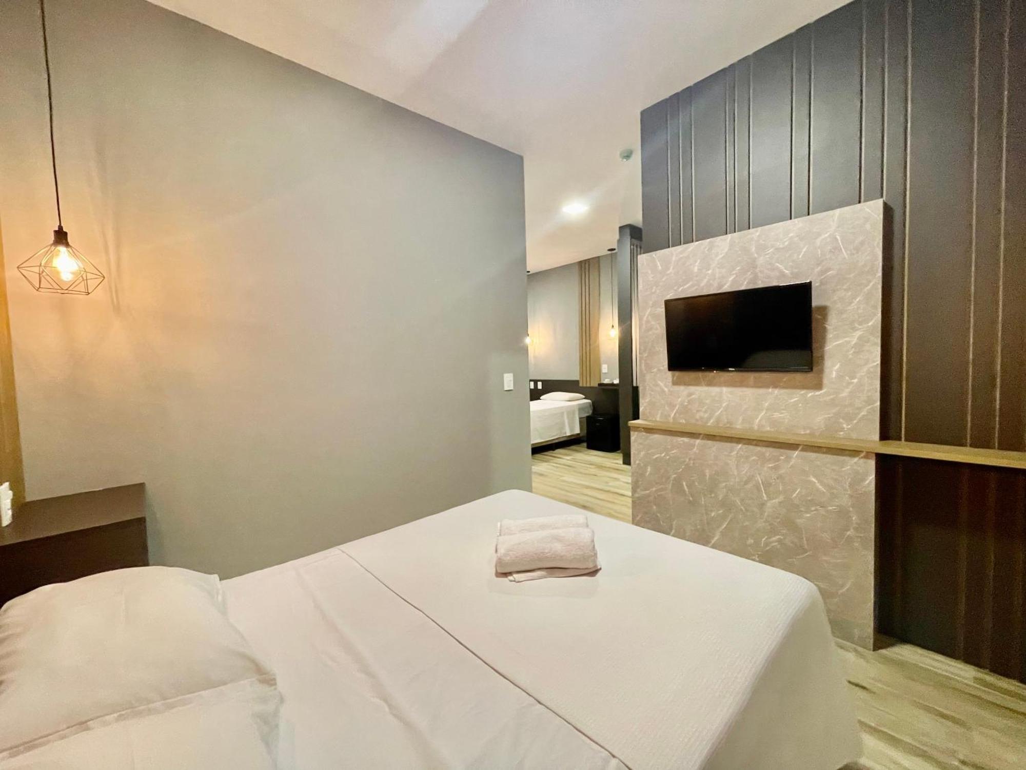 Eleganz Suites Exclusive Centro 格拉玛多 外观 照片