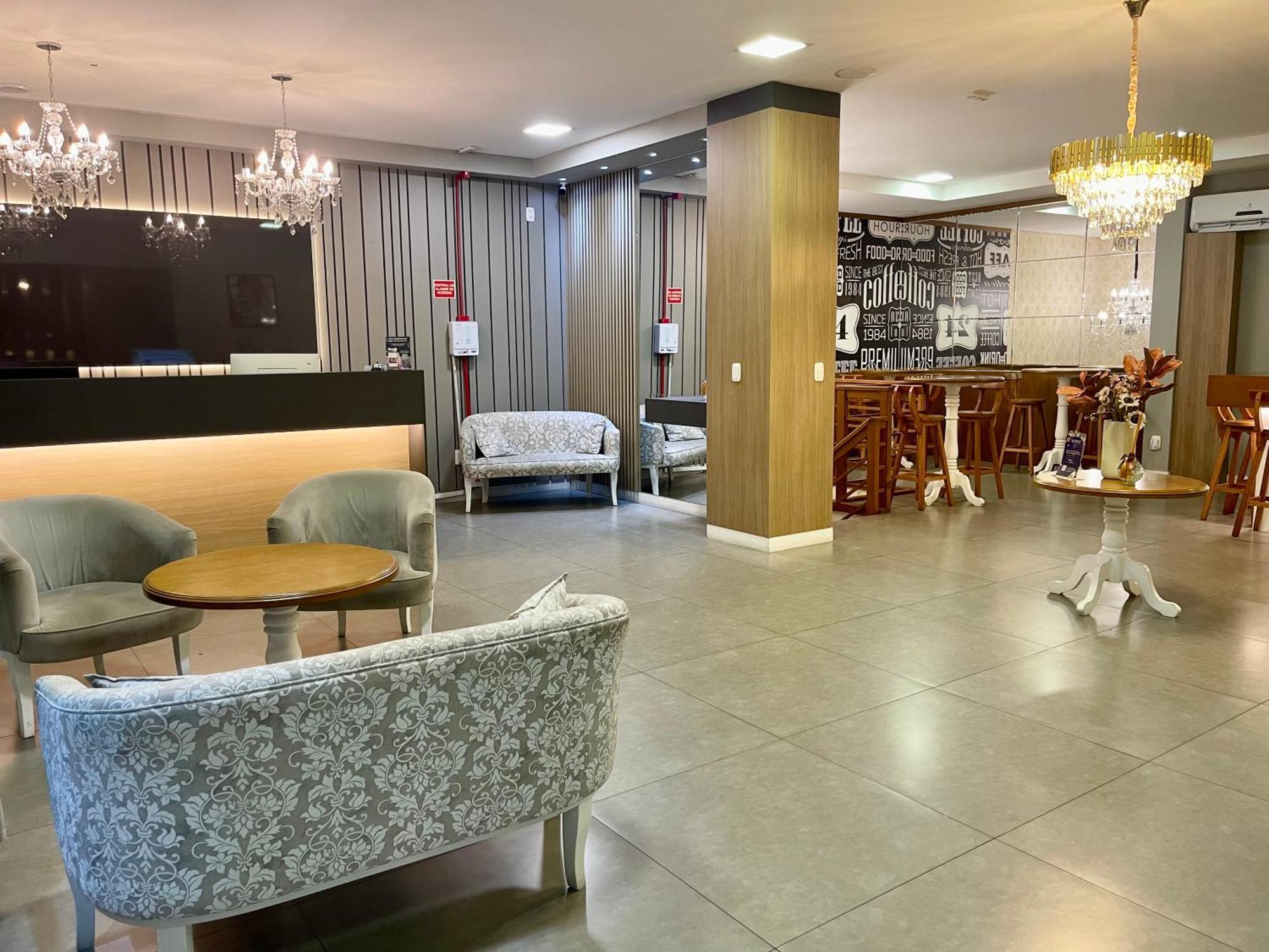 Eleganz Suites Exclusive Centro 格拉玛多 外观 照片