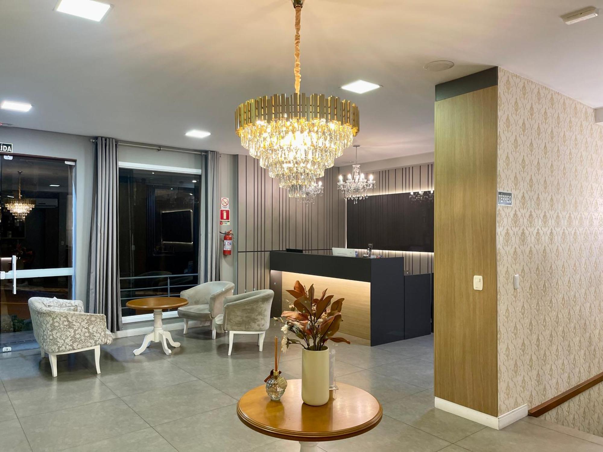Eleganz Suites Exclusive Centro 格拉玛多 外观 照片
